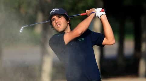 Son of Seve Ballesteros turns professional