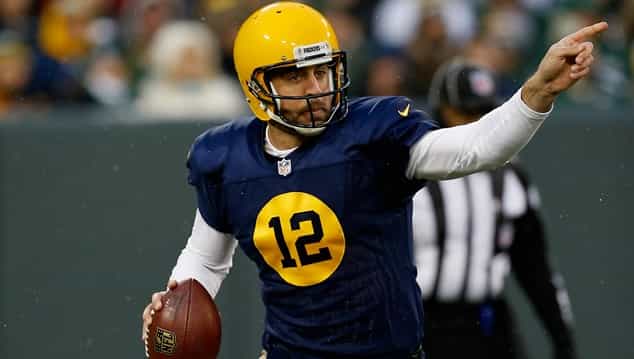Aaron Rodgers sets record TD streak without interception