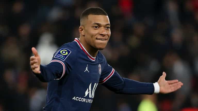 Kylian Mbappe agrees personal terms with Real Madrid, according to reports