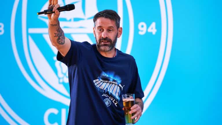 Scott Carson delivers emphatic comeback to fan after second Champions League victory Scott Carson delivers emphatic comeback to fan after second Champions League victory