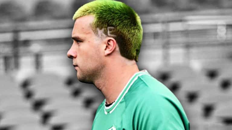 “I want no part in this!” – Mack Hansen wanted to go further with Keith Earls tribute “I want no part in this!” – Mack Hansen wanted to go further with Keith Earls tribute
