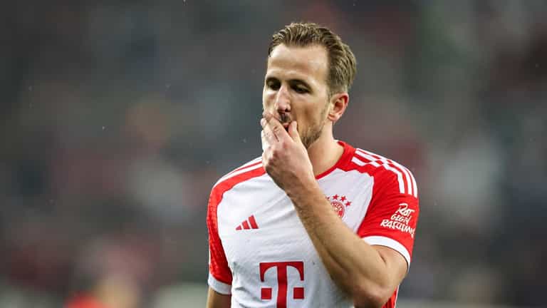 Three of Harry Kane’s children taken to hospital after car crash Three of Harry Kane’s children taken to hospital after car crash