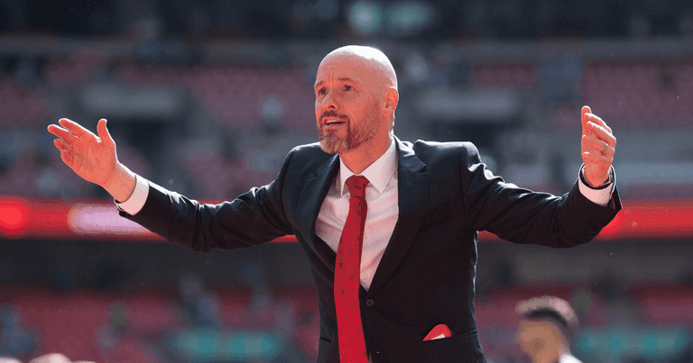Erik ten Hag extends Man United contract until 2026