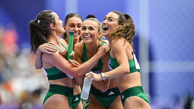 What time is Ireland’s 4x400m relay Olympic gold medal race?