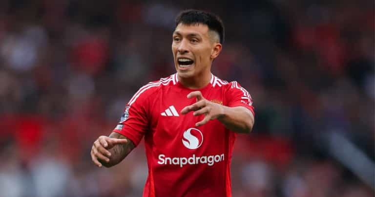 Man Utd fans left furious at Lisandro Martinez after ‘disrespectful’ social media post goes viral
