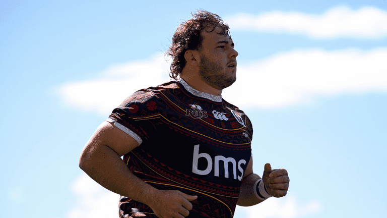 Ireland rugby out to poach huge Australian prospect in problem position