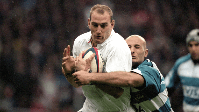 English rugby legend accused of lavish lifestyle after bankruptcy