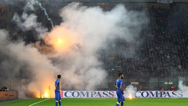 VINE: Serious crowd trouble at Italy-Croatia Euro qualifier