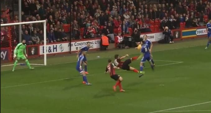 Video: Kermorgant scores outrageous scissors-kick wondergoal for Bournemouth
