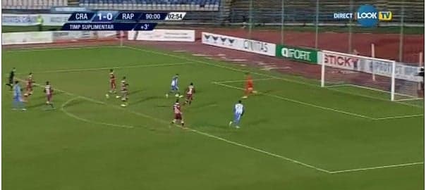 GIF: Romanian league offers up unbelievably skillful goal