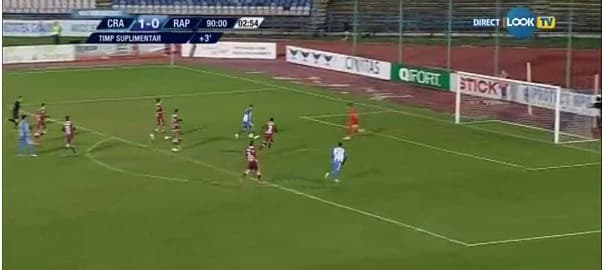 GIF: Romanian league offers up unbelievably skillful goal