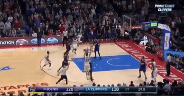 Vine: Blake Griffin’s buzzer-beating three-pointer was more than a little lucky Vine: Blake Griffin’s buzzer-beating three-pointer was more than a little lucky