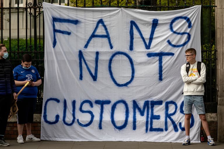 Ranking the top 10 signs as football fans stick it to the European Super League Ranking the top 10 signs as football fans stick it to the European Super League