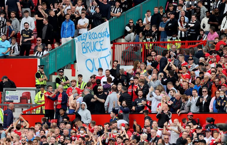 Drinking in seats at football stadiums could soon be allowed again Drinking in seats at football stadiums could soon be allowed again