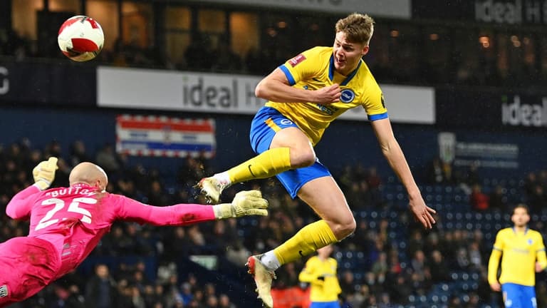 17-year-old Evan Ferguson makes instant impact for Brighton in FA Cup win 17-year-old Evan Ferguson makes instant impact for Brighton in FA Cup win