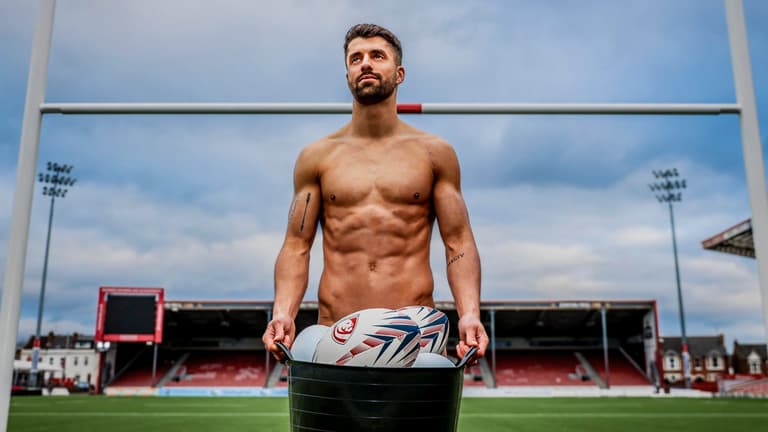 Gloucester release ‘naked’ rugby calendar in aid of community charity Gloucester release ‘naked’ rugby calendar in aid of community charity