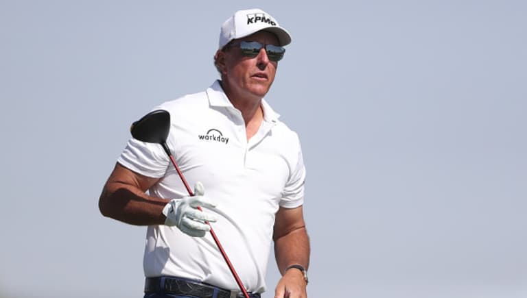 Phil Mickelson apologises for “reckless” Saudi comments