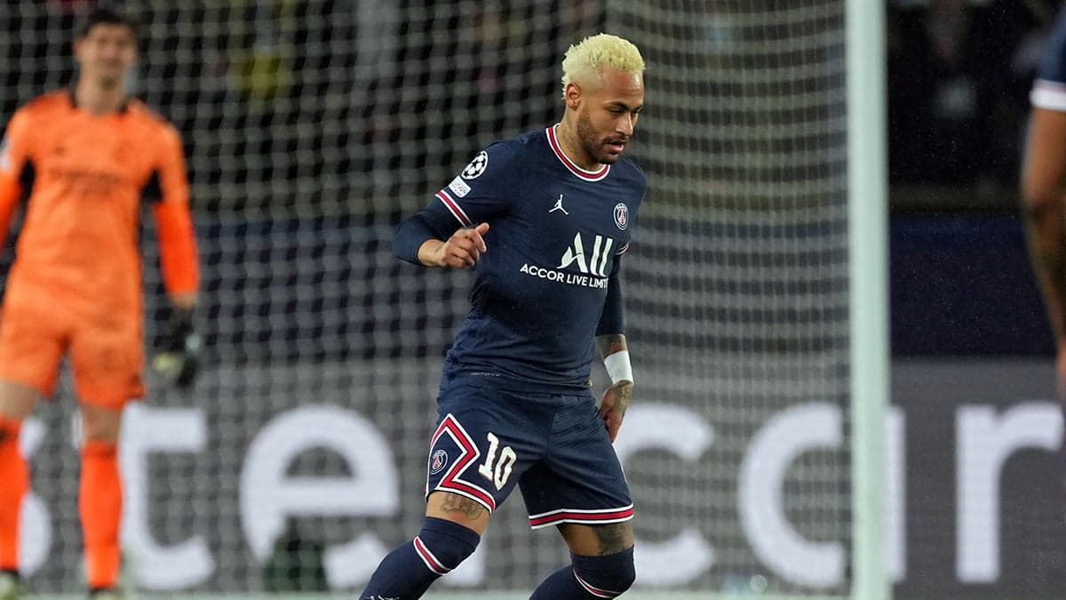 MLS chief fires back at Neymar for patronising vacation comments