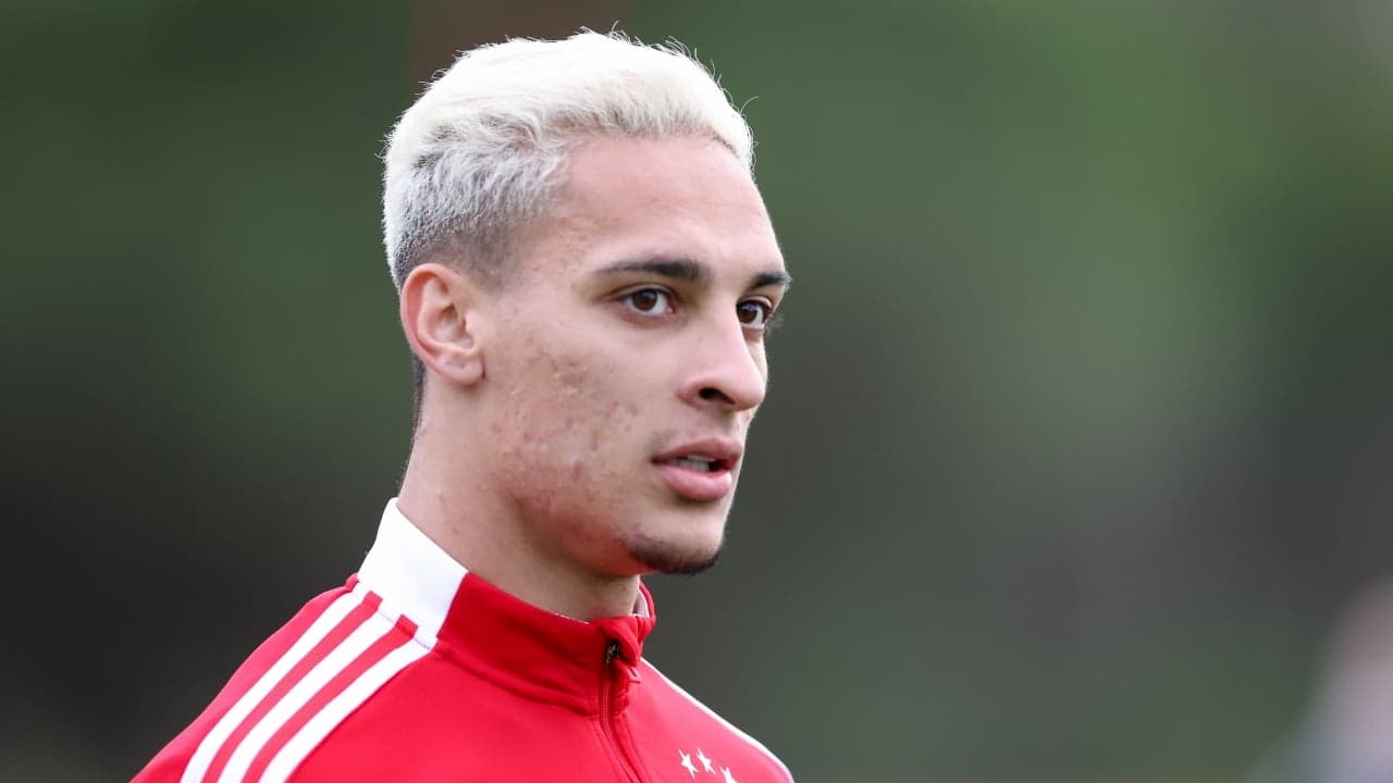 Antony left out of Ajax squad as Man United learn asking price for winger