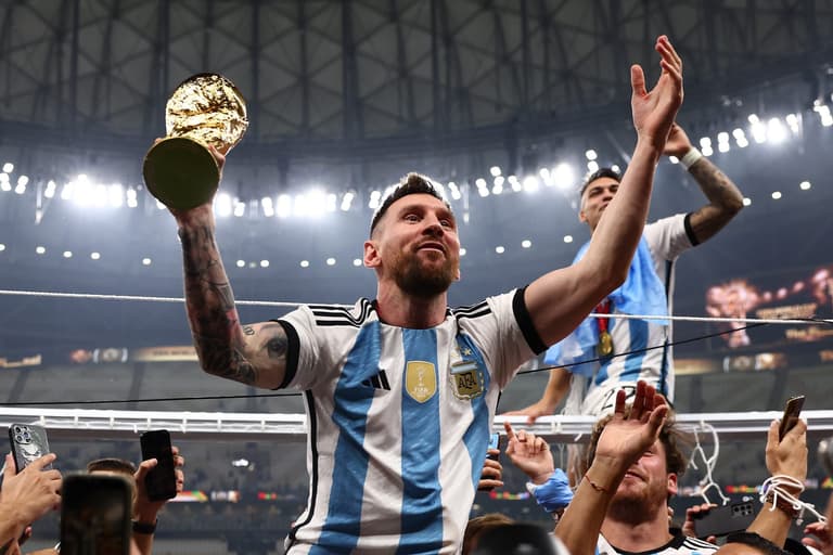 Lionel Messi smashes world record with Instagram World Cup photo Lionel Messi smashes world record with Instagram World Cup photo