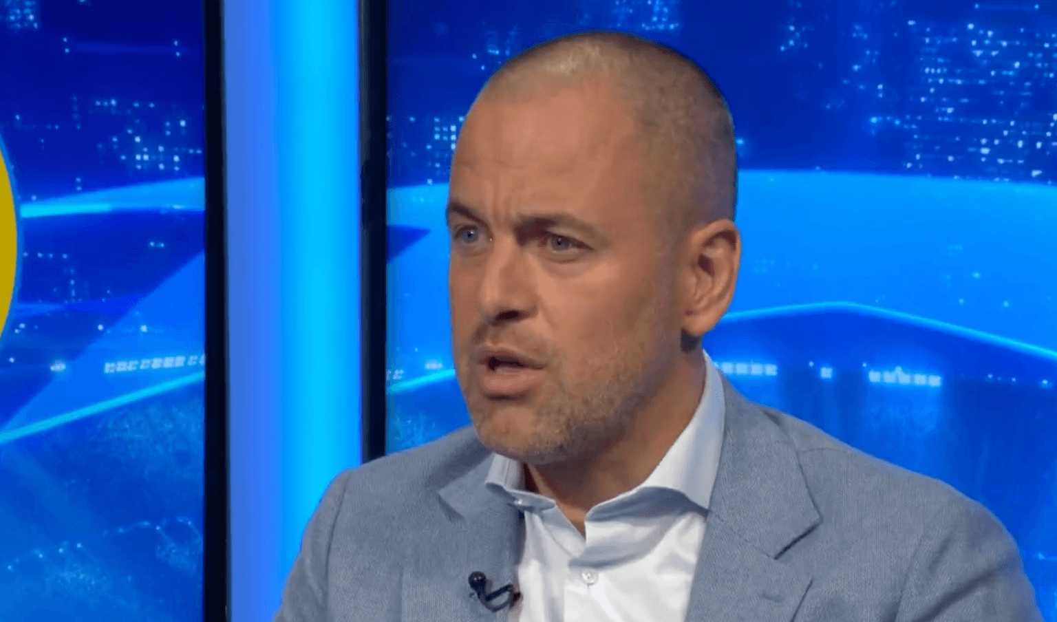Joe Cole calls for Chelsea to sell 10 players this summer