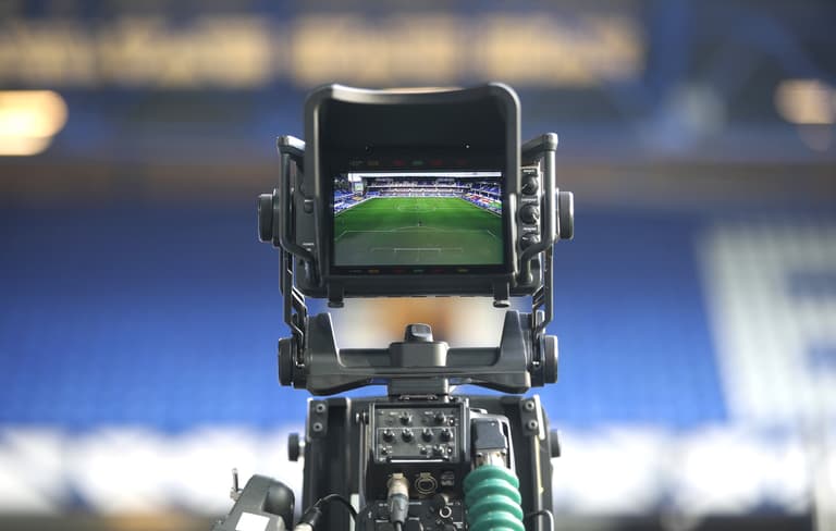 Sky want to use ‘private detectives’ and ‘WhatsApp listening’ to increase crackdown on 400k dodgy box users Sky want to use ‘private detectives’ and ‘WhatsApp listening’ to increase crackdown on 400k dodgy box users