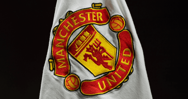 Man United agree deal to sell first team star as personal terms agreed