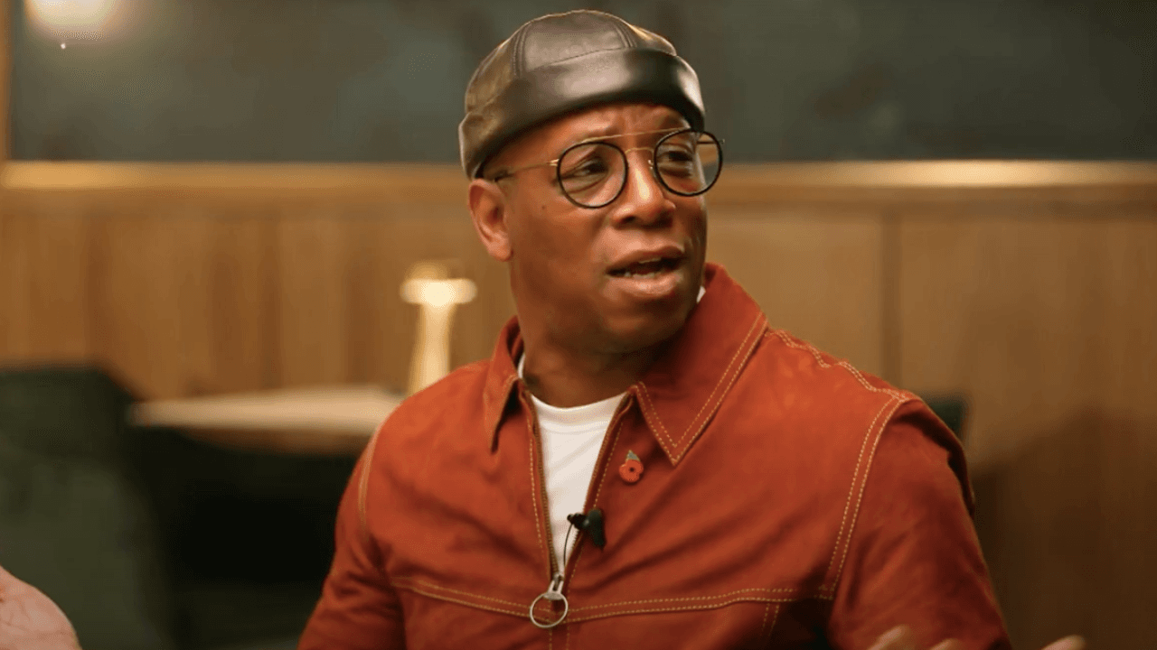 Ian Wright explains how tackle on Irish player ended with him ‘kicking referee’s door in’