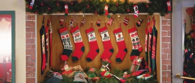 PIC: Pub in Dublin has fantastic Christmas window featuring Roy Keane and Katie Taylor PIC: Pub in Dublin has fantastic Christmas window featuring Roy Keane and Katie Taylor