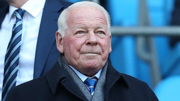 Vine: Dave Whelan slags off Leeds in farewell speech as Wigan chairman Vine: Dave Whelan slags off Leeds in farewell speech as Wigan chairman