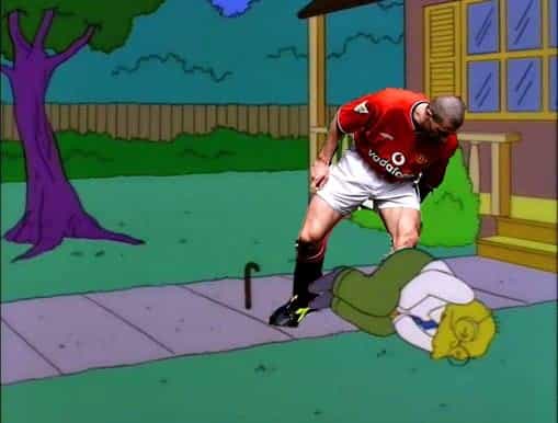 GALLERY: 13 pictures of Roy Keane doing the Haaland taunt to people GALLERY: 13 pictures of Roy Keane doing the Haaland taunt to people