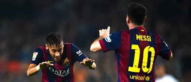 Video: Lionel Messi and Neymar compete in a keepie-uppy challenge Video: Lionel Messi and Neymar compete in a keepie-uppy challenge