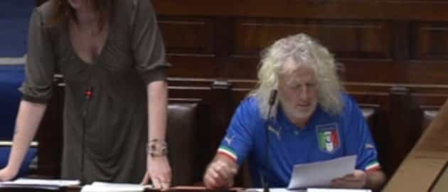 Mick Wallace was sporting Italy’s World Cup jersey in the Dáil today Mick Wallace was sporting Italy’s World Cup jersey in the Dáil today