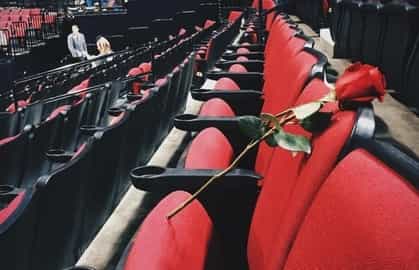 Portland Trailblazers’ tribute to deceased fan is truly heartwarming Portland Trailblazers’ tribute to deceased fan is truly heartwarming