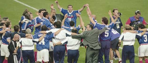 PIC: Zinedine Zidane and most of the 1998 France team met up in Paris last night PIC: Zinedine Zidane and most of the 1998 France team met up in Paris last night