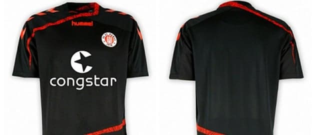 PICS: Here’s the ultimate football hipster gift, the special edition St Pauli Christmas kit by Hummel PICS: Here’s the ultimate football hipster gift, the special edition St Pauli Christmas kit by Hummel