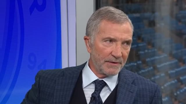 Graeme Souness claims Fernandinho is “easily the best central midfield player” in the Premier League Graeme Souness claims Fernandinho is “easily the best central midfield player” in the Premier League