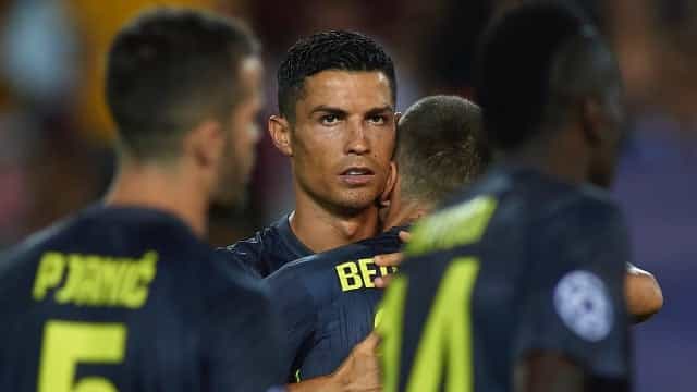 Las Vegas police issue warrant for Cristiano Ronaldo DNA sample Las Vegas police issue warrant for Cristiano Ronaldo DNA sample
