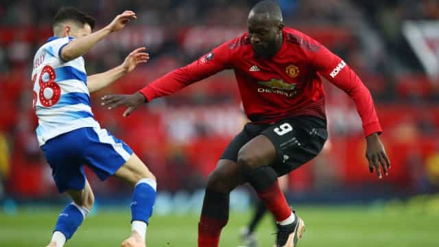 Phil Neville sings praises of Ireland-eligible youngster against Man United Phil Neville sings praises of Ireland-eligible youngster against Man United