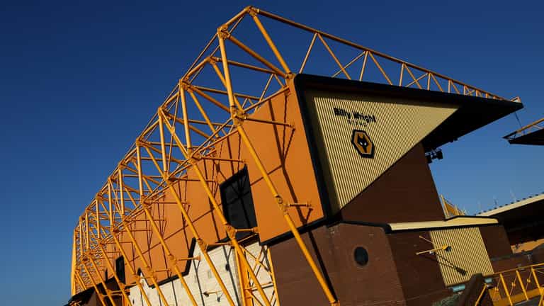Wolves to lead the way in battle for safe standing, piloting rail seating at Molineux Wolves to lead the way in battle for safe standing, piloting rail seating at Molineux