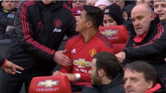Ole Gunnar Solskjaer was not having Alexis Sanchez sitting in his seat Ole Gunnar Solskjaer was not having Alexis Sanchez sitting in his seat