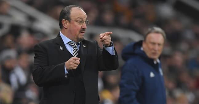 ‘It took like four hours to order because he wouldn’t stop talking about football’ ‘It took like four hours to order because he wouldn’t stop talking about football’