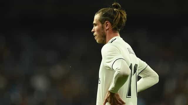 Real Madrid fans boo Gareth Bale after Barcelona horror show Real Madrid fans boo Gareth Bale after Barcelona horror show