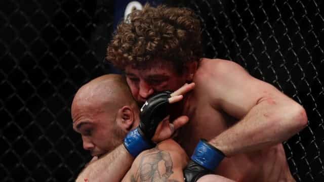 Stoppages don’t come much more controversial than Ben Askren’s victorious UFC debut Stoppages don’t come much more controversial than Ben Askren’s victorious UFC debut