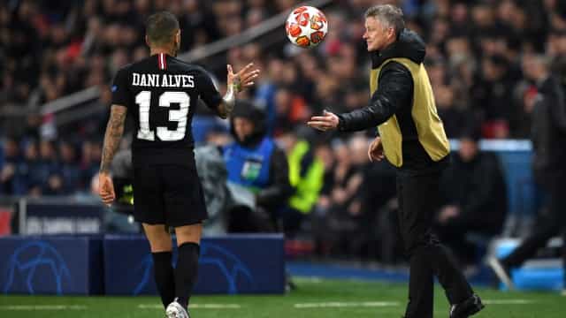 Ole Gunnar Solskjaer explains why he was made to wear a bib for win over PSG Ole Gunnar Solskjaer explains why he was made to wear a bib for win over PSG