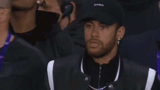 Neymar tears into officials with foul-mouthed rant after late Manchester United penalty Neymar tears into officials with foul-mouthed rant after late Manchester United penalty