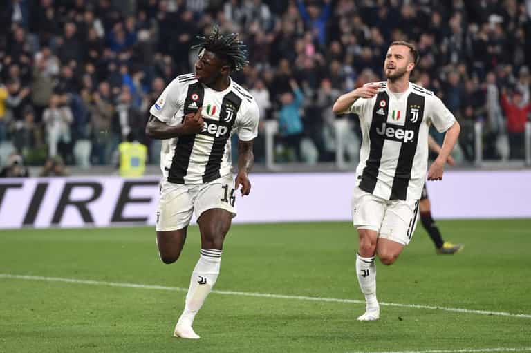 Moise Kean scores the winner for Juve and guess who was first to celebrate with him Moise Kean scores the winner for Juve and guess who was first to celebrate with him