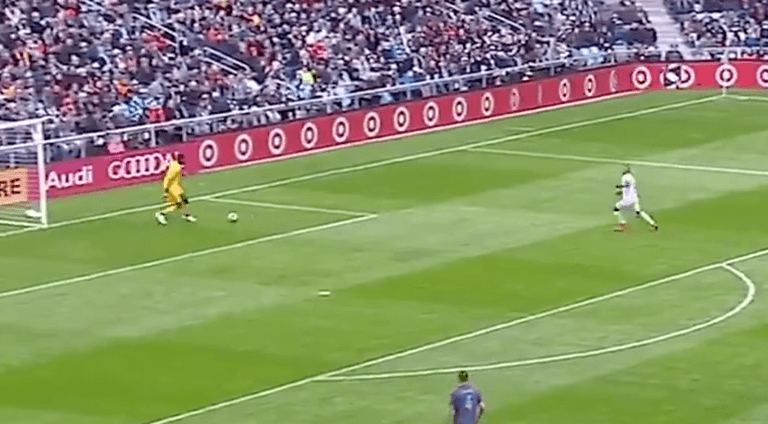 NYCFC goalkeeper makes incredible howler NYCFC goalkeeper makes incredible howler