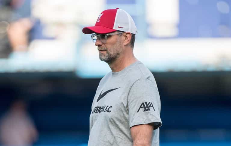 “We never ever do that. Okay?” Klopp scolds Liverpool bench for reaction to red card “We never ever do that. Okay?” Klopp scolds Liverpool bench for reaction to red card