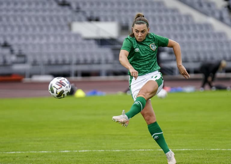 Katie McCabe believes that equal pay deal with FAI “doesn’t add pressure” Katie McCabe believes that equal pay deal with FAI “doesn’t add pressure”